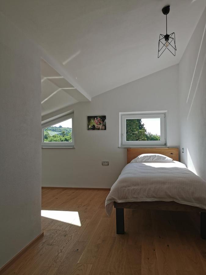 Casa Tijola Apartment *